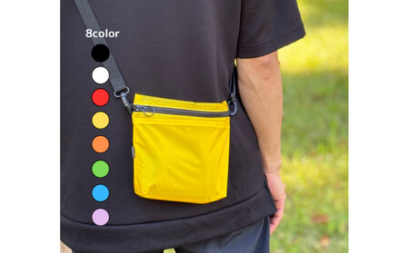 [黄色]雨の日にも!ポケット付き軽量ナイロンショルダーバッグ サコッシュ 撥水ポシェット