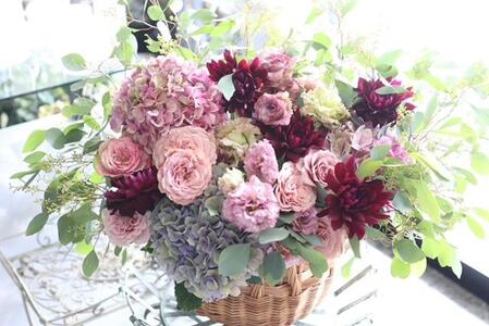 季節のおまかせフラワーアレンジメント