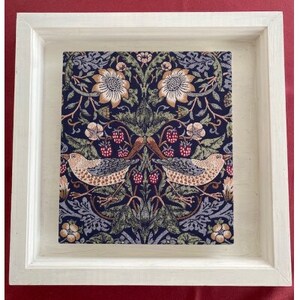 [ウィリアム モリス]壁掛け 額縁セット いちご泥棒 白