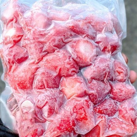 いちご屋さかいの冷凍いちご計2000g[配送不可地域:離島]