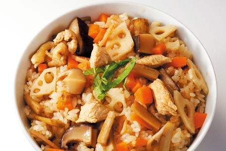 純系名古屋コーチン使用!炊き込みご飯の素×1、地鶏めしの素×1