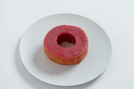 ココトモBOX (ソフトバウム 白米 1個＆ハードバウム 玄米一山 1個＆贅沢バウム ウイングいちご 1個) 自家製生米粉100%のしっとりバウムクーヘンが人気 CA-03 [0527]