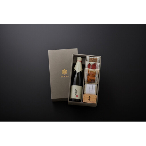 料理３種類と日本酒・米の詰め合わせ