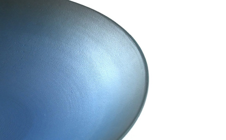 深皿Φ180 青黒 常滑焼 陶器 皿 日本製 手作り おしゃれ シンプル ボウル やきもの マット 食器 サラダ皿 カレー皿 おもてなし ギフト プレゼント 贈り物 結婚祝い 和食器 料理 キッチン用品 飾り台 日本六古窯 焼き物 電子レンジ可 食洗機可