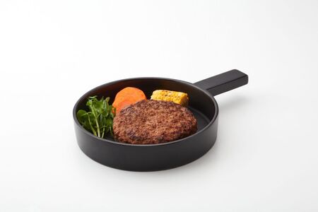 常滑焼 TOKONAME あつあつパン（BLACK）キャセロール 鍋 フライパン 蓋つき レシピつき 黒 ブラック 調理器具 調理 料理 陶器 直火対応 TOKONAMESTORE 山源陶苑 愛知県 常滑市