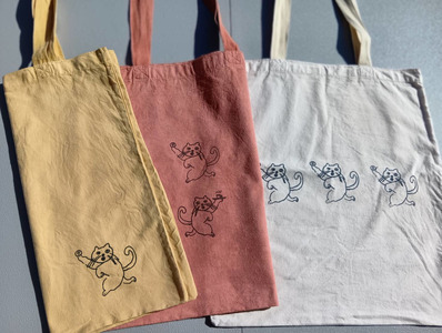 陶土バッグ １点【カラー：鬼板】トートバッグ 鞄 カバン 知多木綿 雑貨 ファッション 可愛い オシャレ 猫 ねこ 土 常滑の土 愛知県 常滑市 10,780円