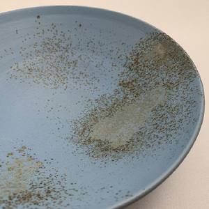 佳窯 碗 Φ18cm（水色） 常滑焼 陶器 食器 鉢碗 鉢椀 煮物やサラダ等に 皿 18cm 電子レンジ可 食洗機使用可 シンプル 贈り物 プレゼント 日本製 水色 青 キッチン キッチン用品 チャラ おしゃれ INAX 日本六古窯 愛知県 常滑市