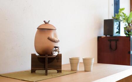 【信楽焼・明山】　焼酎サーバー木立仲良しふくろう 2.2L　s10-3