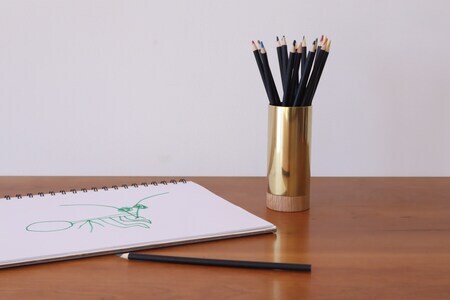 ペン立て （ ナラ ） 京都 宇治 文房具 木の文具立て ペン 立て 雑貨 木 収納 木工 木製 スタンド オフィス インテリア デスク収納 おしゃれ 文具入れ