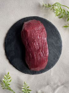 【京都ジビエ 鹿肉】獲れたての山の恵み 鹿肉ももブロック300g（生ジビエ鹿肉 ジビエ鹿肉  ジビエ肉鹿肉）