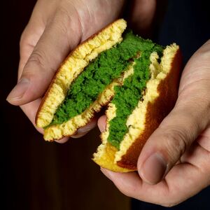 【京都の茶の里 南山城村の春摘み抹茶どら焼き】むらちゃどら焼き4個入 (抹茶スイーツ 和菓子 京都スイーツ 抹茶どらやき 1万円 10000円)