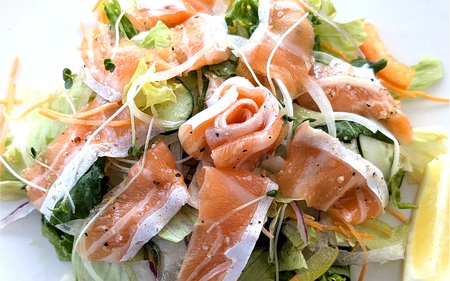 国産とっとり琴浦グランサーモン刺身用　400ｇ訳あり