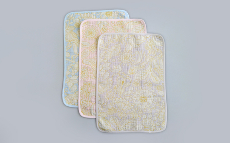 播州織 オリジナルガーゼ 花鳥柄ハンドタオル ピンク