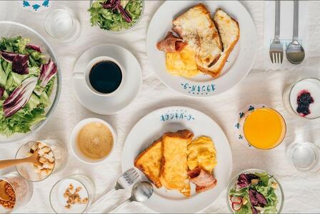 【変なホテルプレミア　奈良】1泊朝食付 ペア宿泊券《スーペリアツイン》