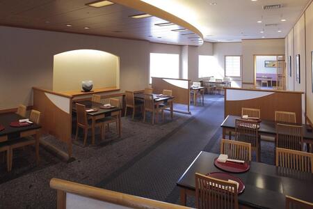 【ホテル日航奈良】平休日1泊2食付 ペア宿泊券《ラージツインまたはスタンダードダブル》