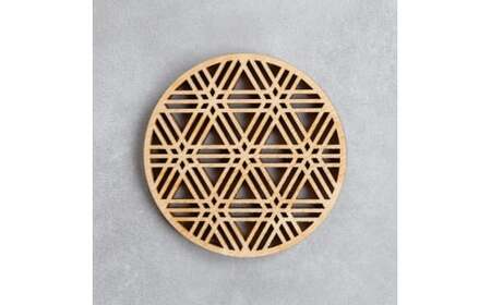 M239 紀州材ひのきの和柄コースター 胡麻格子 くりぬきあり