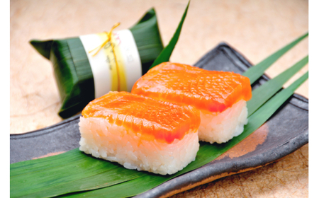 M320　紀州あせ葉寿司２１個入（鯖・鯛・鮭）