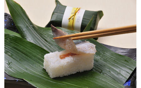 M322　紀州あせ葉寿司（鯖）と鯖棒寿司の詰合せ