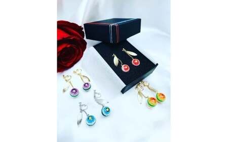 M404　毬玉イヤリング「紀州紫」