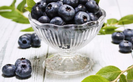 B24-208 奥大山産冷凍ブルーベリー500g×2パック