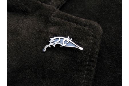 織田信長公　麒麟の花押ブローチ(小) いぶし仕上げ[016K03]