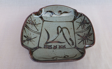 【唐津焼】【2点限定・木箱付き】絵唐津ススキ文四方向付 / 佐賀県 / 太兵衛窯 [41ADBR007]