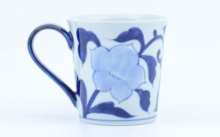 【ロマ佐賀】【有田焼】桔梗 マグカップペア / マグカップ 焼き物 新生活 贈答 コーヒーカップ [41APCD011]