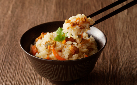 海魚のうにめし 3合用（200g）×3箱 / 佐賀県 / 海魚 [41AOCS031]