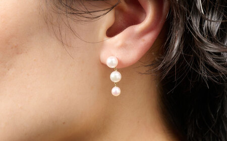 上品に揺れて可愛い3連♪4.5-6.0mm アコヤ真珠ピアス（ケース付き） / 真珠 アクセサリー / 佐賀県 [41AAAA022]