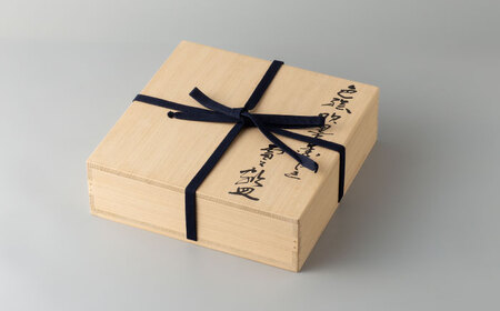 有田焼】人間国宝十四代目今泉今右衛門作 色絵吹墨墨はじき雪文額皿