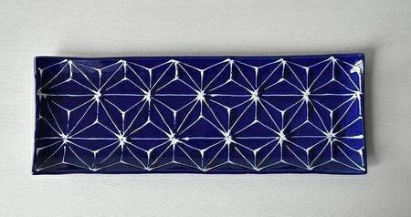 【波佐見焼】３２.５cmの長いお皿　麻の葉（琉璃） 【西海陶器】1　１９７８６