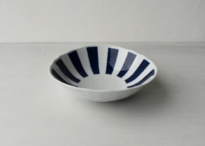 【波佐見焼】φ２０×６cm多用鉢５個組藍染十草 【西海陶器】 ５　32560