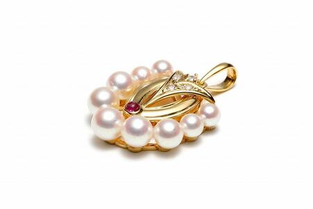 【ふるなび限定】【限定１点】あこや真珠（４～６ｍｍ珠）ダイヤ・ルビー入りペンダントトッ プ/Ｋ１８ＹＧ　FN-Limited