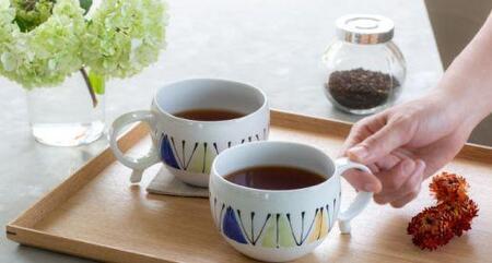 【波佐見焼】容量３５０ｍｌマグカップ　リーフ【西海陶器】１　２４３５０ | マグカップ