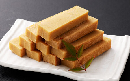 熊本県産のさつまいもが入った熊本県天草の伝統もち「こっぱ餅」 400g×3個 計1,200g / 紅はるか さつまいも いも餅 餅 伝統餅 郷土の味 伝統 天草名物 銘菓 素朴 餅菓子 おやつ お菓子 菓子 和菓子 九州 熊本県