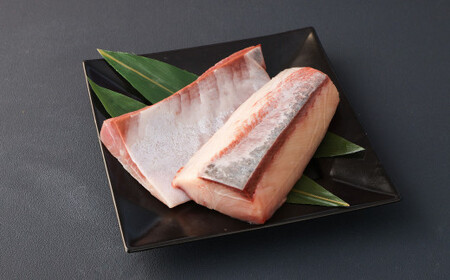 熊本県 天草産 天然ぶり 刺身 (ブロック) 約300g×2パック 合計約600g ぶり ブリ 鰤 魚 冷凍