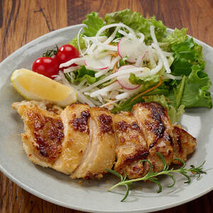 大分県産 ぶんご鶏の自家製塩麹漬け(計1.26kg：210g×6枚) 国産 鶏肉 塩こうじ 麹 簡単 調理 おかず お惣菜 冷凍 【opax001】【ぶんご銘醸】