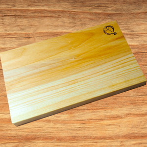 銀杏のまな板 耐水加工 (L37×W22×T2.8cm・上級) 台所 キッチン 調理道具 調理 料理 日用品 銀杏材 銀杏 【opbs008】【くにさき六郷舎】