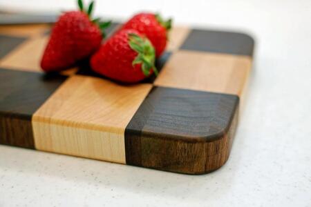 エンドグレインカッティングボード <Ichimatsu>ミニ【削り直し無料】