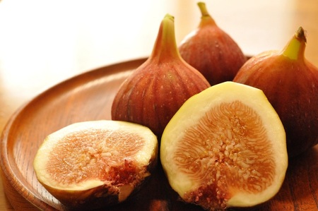 【先行予約】もぎたて朝どり完熟いちじく　秀品 約1kg（9～12玉）／愛知県産　サマーレッド　いちじく　イチジク　無花果　果物　フルーツ　