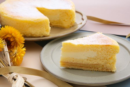 【Le Lis】ふわとろチーズケーキ // デコレーションケーキ 芸術ケーキ