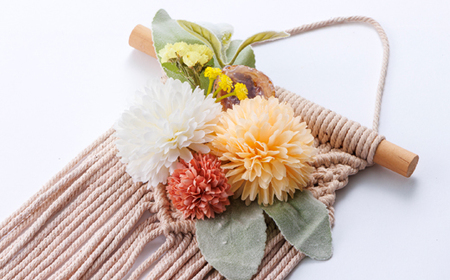 イチジク色したマクラメのフラワータペストリー【1603186】