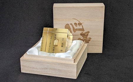 クリスタルメモリー心晶【裏面金色】【1354342】