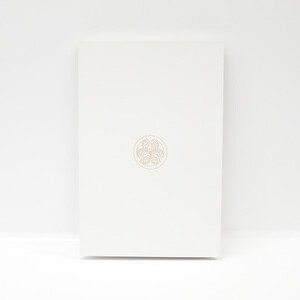 名古屋城をモチーフにシンプルに仕立てた御城印帳 1冊　愛知県北名古屋市製【1599950】