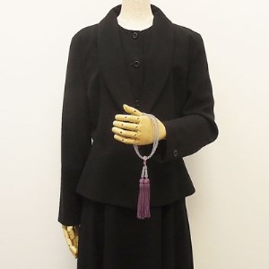 女性用二輪数珠 本水晶 正絹細房 濃藤色 桐箱入【1040857】