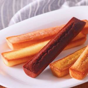 アーモンドの樹　1箱(9本入)【1500333】