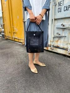 パッカブル 縦型ショルダー　NAKI 【M】Hard mesh｜人気バッグ おすすめショルダー［ パッカブル 縦型ショルダー NAKI Mサイズ Hard mesh 軽量 バッグ ショルダー 人気 おすすめ ギフト プレゼント お取り寄せ 通販 送料無料 ふるさと納税 ］