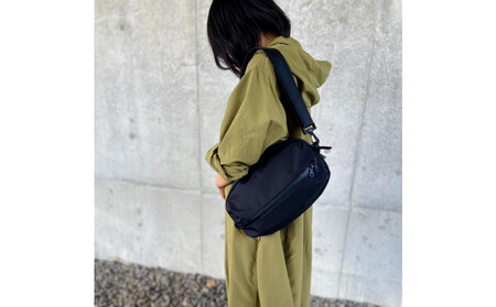 【女性も使いやすいボディバッグ】　UDUKA　Super water repellent｜人気バッグ おすすめショルダー［ ボディバッグ UDUKA Super water repellent 撥水加工 軽量 バッグ ショルダー 人気 おすすめ ギフト プレゼント お取り寄せ 通販 送料無料 ふるさと納税 ］