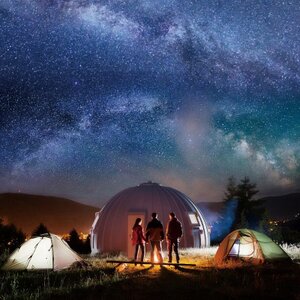 この大きさ、佇まい、圧倒的な存在感!DIY型ドームハウス「DOMANI(ドマーニ)」【配送不可地域：離島・北海道・沖縄県】【1563245】