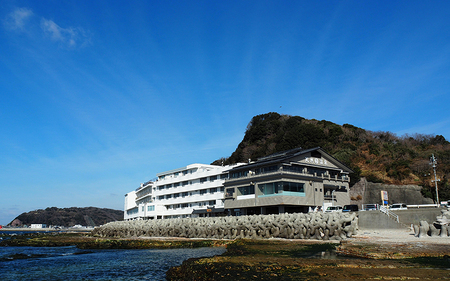 まるは食堂 南知多町内店舗限定 1,000円15枚 (15,000円分)